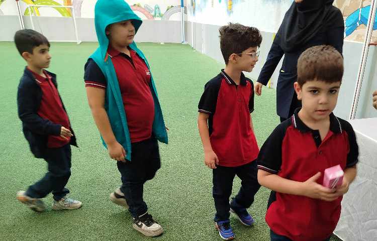 توزیع میانوعده 8