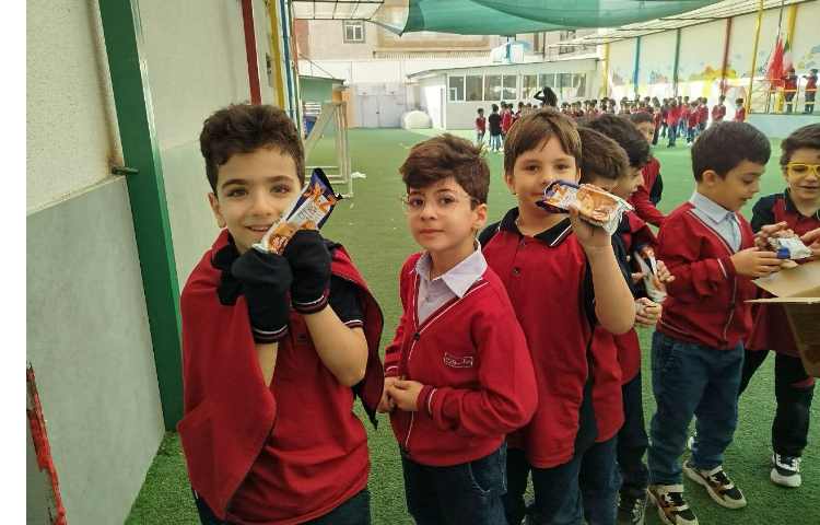 توزیع میانوعده 9