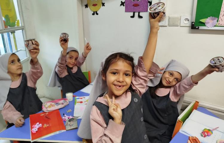 توزیع میان وعده بستنی 2