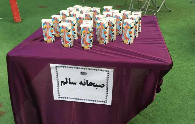 توزیع میان وعده سالم به دانش آموزان 2