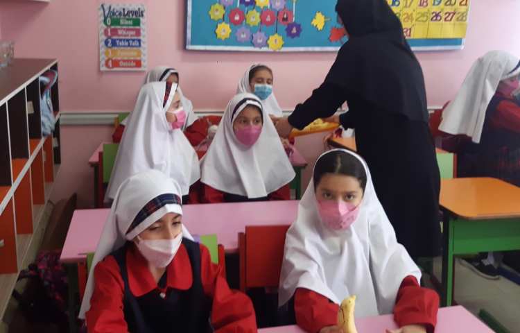 توزیع میان وعده 3