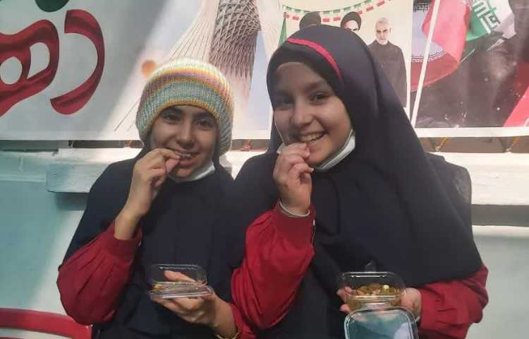 توزیع میان وعده 3