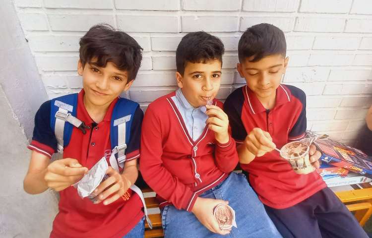 توزیع میان وعده 3