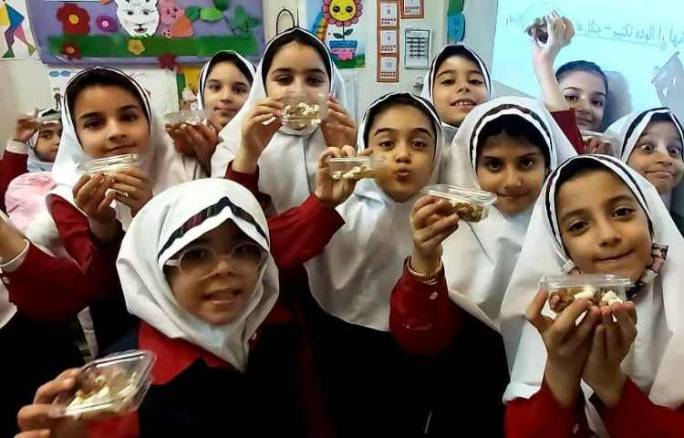 توزیع میان وعده 4