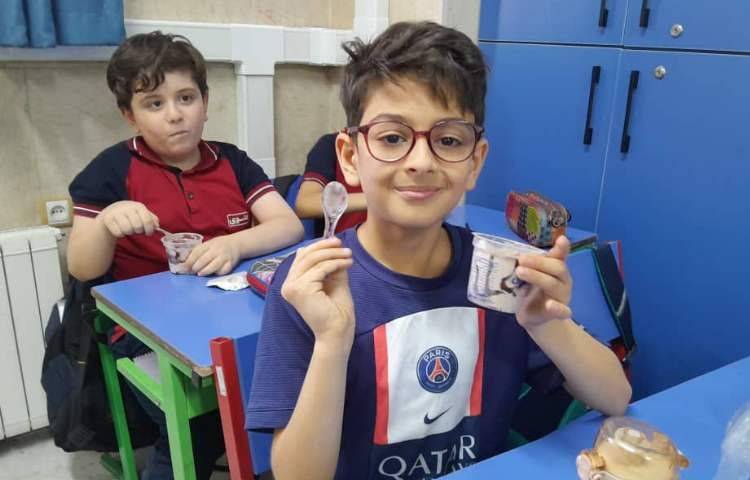 توزیع میان وعده 6