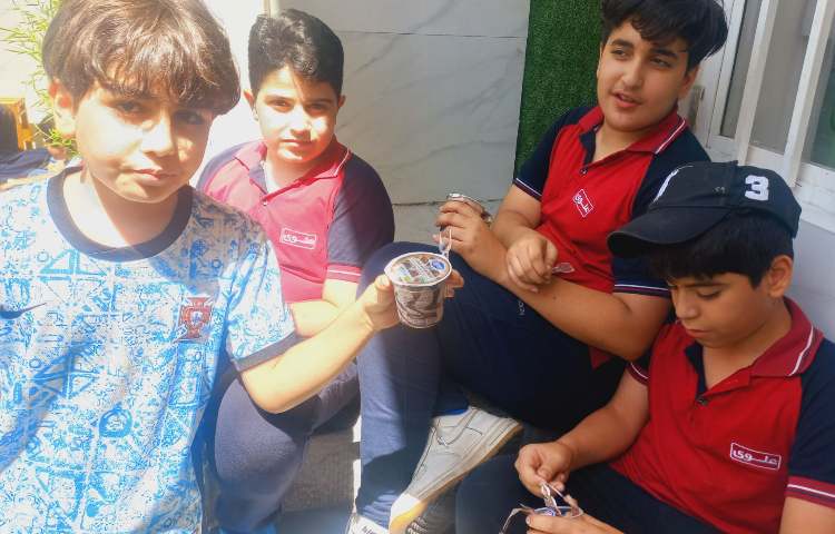 توزیع میان وعده 9