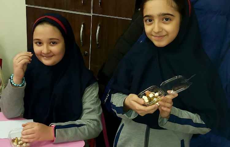 توزیع میان وعده