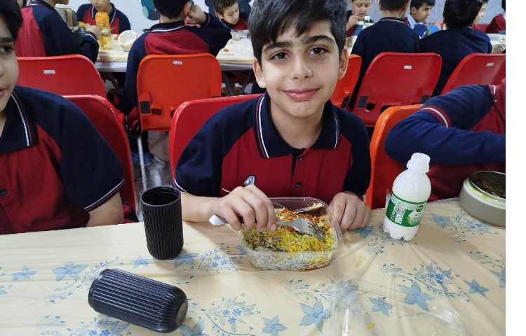 توزیع ناهار 0