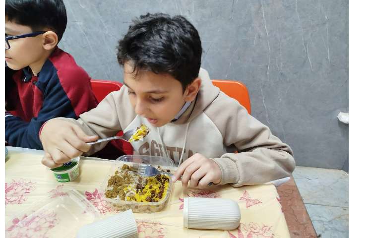 توزیع ناهار 0