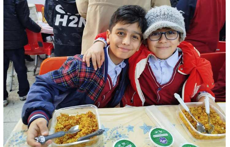 توزیع ناهار 0