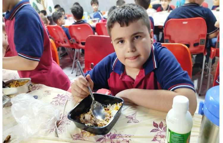 توزیع ناهار 0