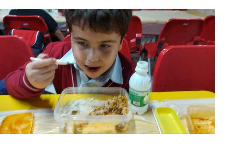 توزیع ناهار 1