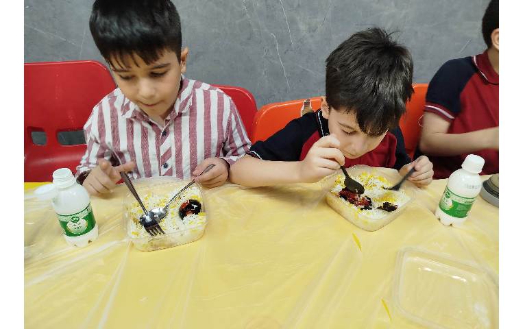 توزیع ناهار 11