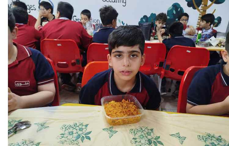 توزیع ناهار 11