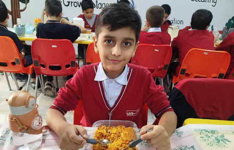 توزیع ناهار 12