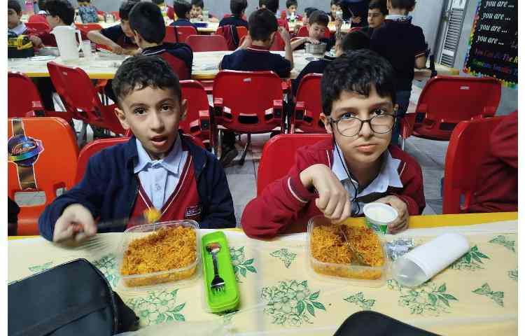 توزیع ناهار 14