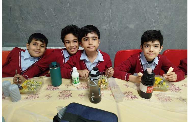 توزیع ناهار 14