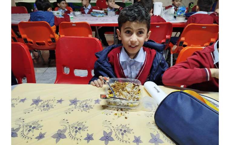 توزیع ناهار 15