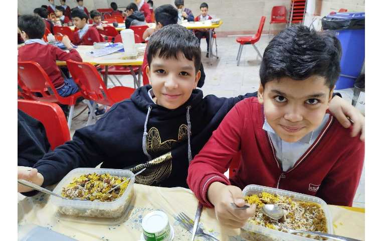 توزیع ناهار 15