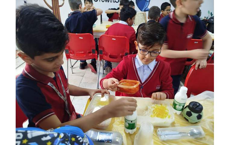 توزیع ناهار 16