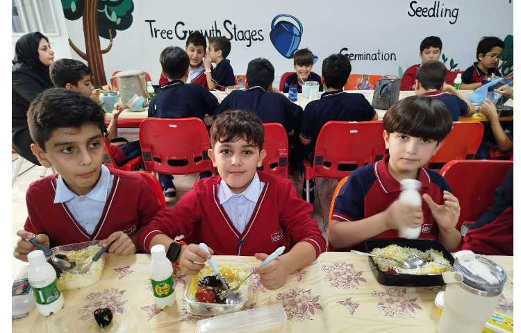 توزیع ناهار 16