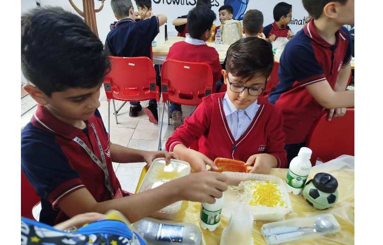 توزیع ناهار 17