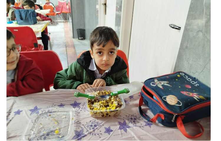 توزیع ناهار 17