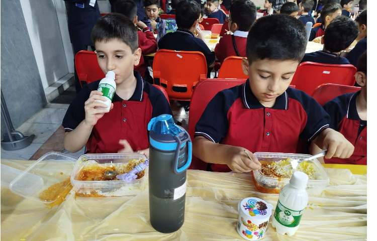 توزیع ناهار 19