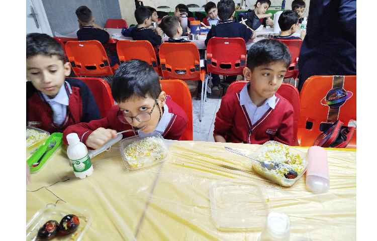 توزیع ناهار 2