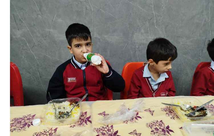 توزیع ناهار 2