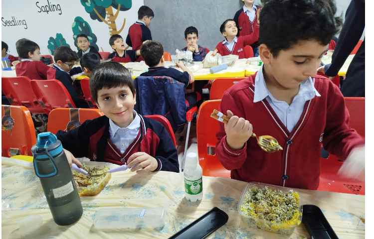 توزیع ناهار 2