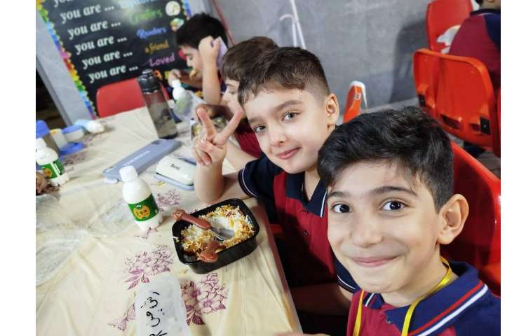 توزیع ناهار 2