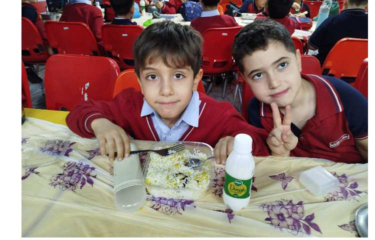 توزیع ناهار 3