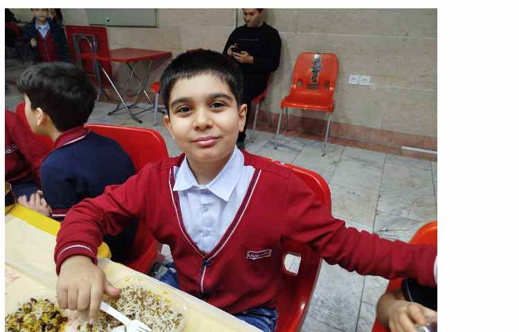 توزیع ناهار 3