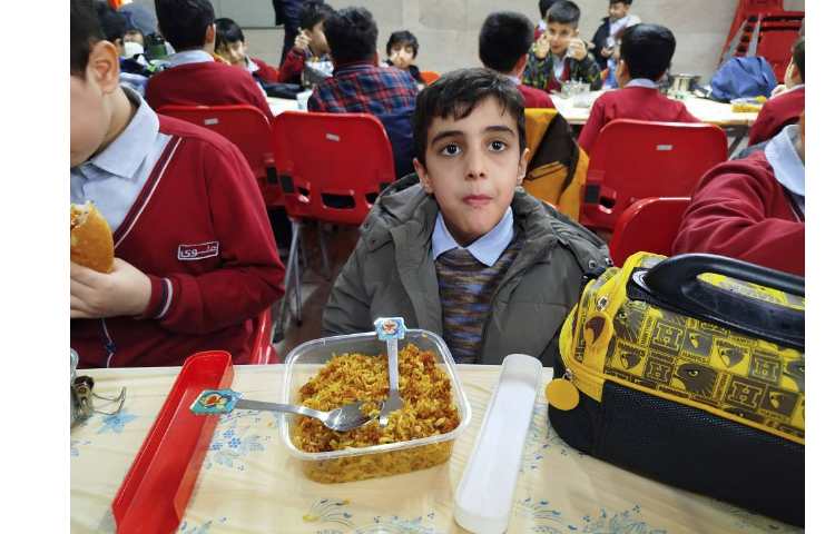 توزیع ناهار 3