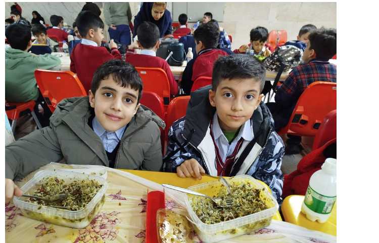 توزیع ناهار 5