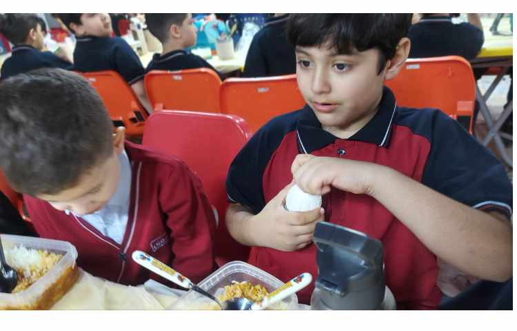 توزیع ناهار 6