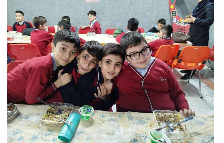 توزیع ناهار 6