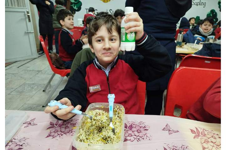 توزیع ناهار 9