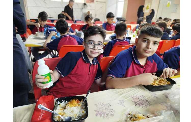 توزیع ناهار 987