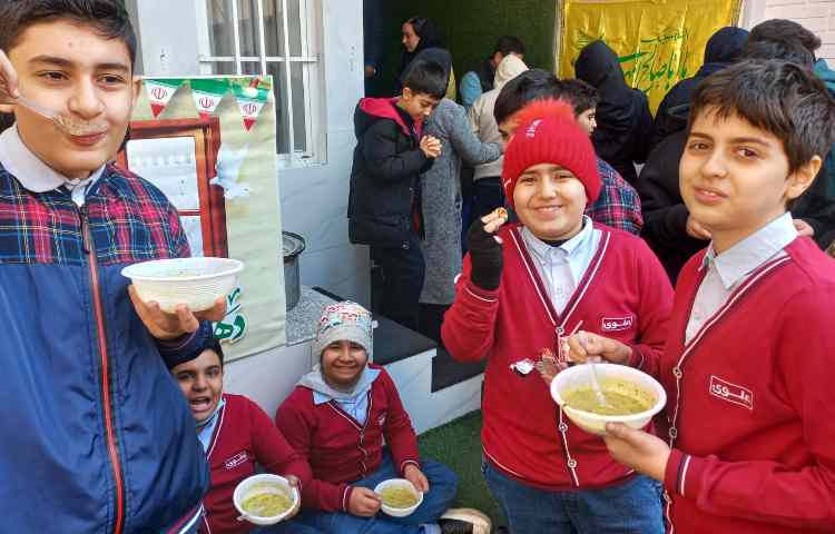 توزیع نذری 7