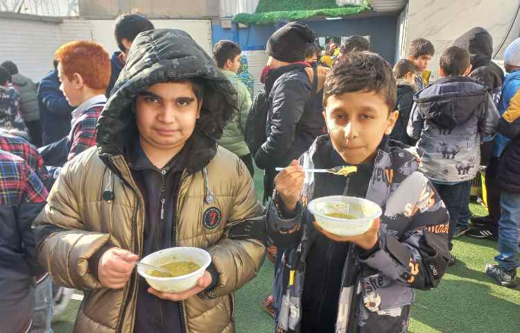 توزیع نذری 9