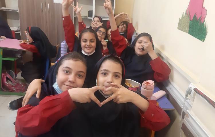 توزیع وعده غذایی ، ناهار 5