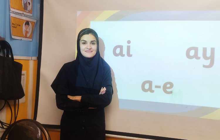 توضیحات درمورد کتاب phonics 2 1