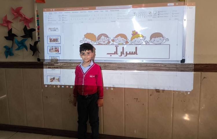 توضیح فعالیت های هفته ملی علوم 3