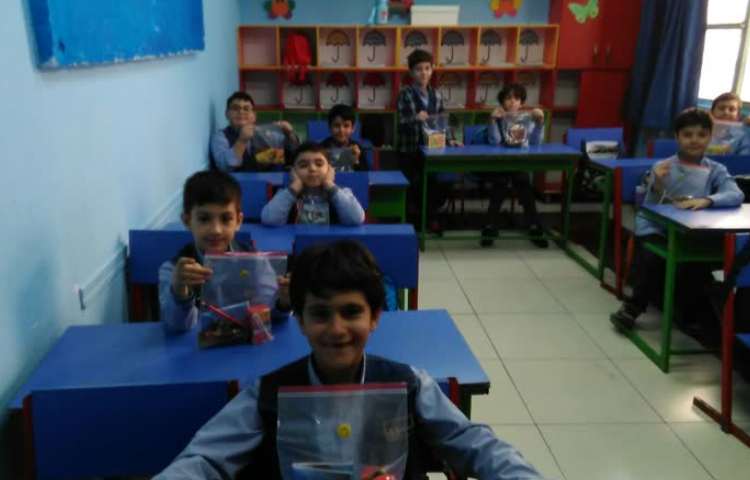 تولد دانش اموزان تابستان 1