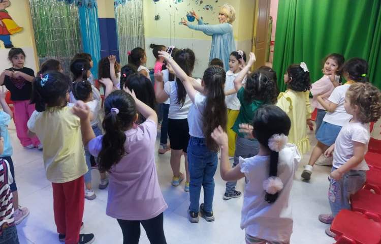 تولد دختران متولد فصل تابستان