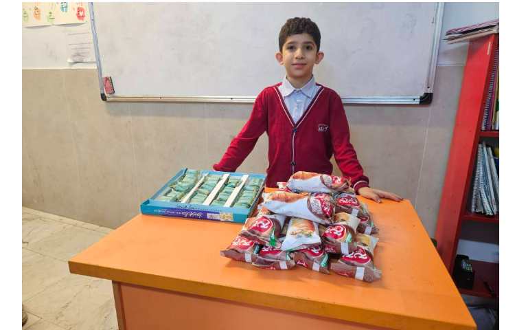 تولد علی خادم ، دانش آموز مهربان