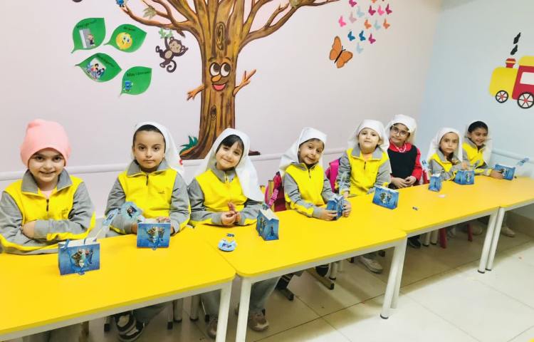 تولد یکی از دانش آموزان پیش دبستانی شکوفه2 3