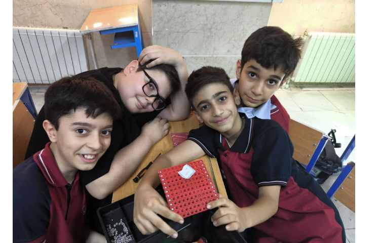 تکمیل قاب عکس و پایه 1